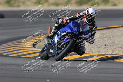 media/Nov-06-2022-SoCal Trackdays (Sun) [[208d2ccc26]]/Turn 11 (10am)/